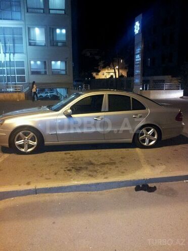 Mercedes E 220 2002, 155,555 km - 2.2 l - Bakı