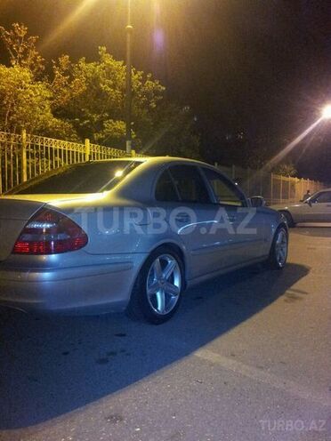 Mercedes E 220 2002, 155,555 km - 2.2 l - Bakı