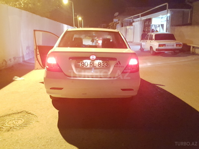 BYD F3 2013, 170,000 km - 1.5 л - Bakı