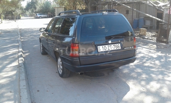 Opel Astra 1997, 252,000 km - 1.8 l - Bakı