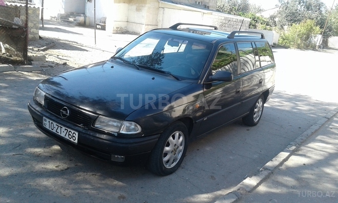Opel Astra 1997, 252,000 km - 1.8 l - Bakı