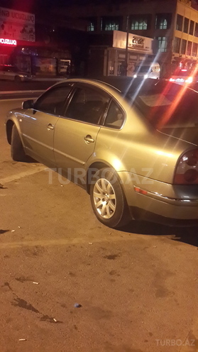 Volkswagen Passat 2001, 200 km - 1.8 l - Bakı