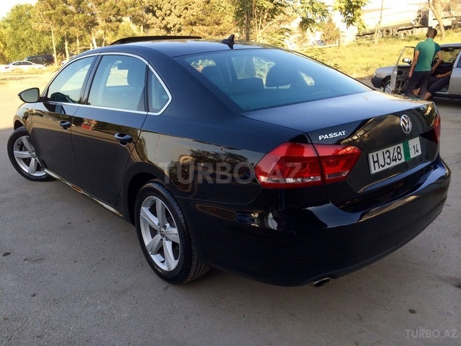 Volkswagen Passat 2012, 78,000 km - 2.5 l - Bakı