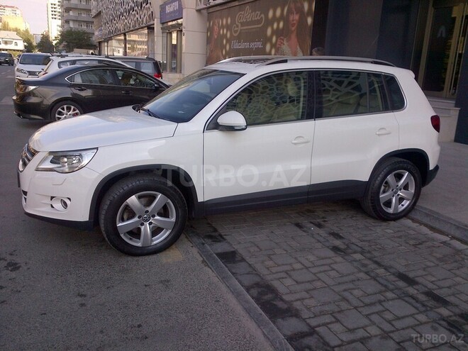 Volkswagen Tiguan 2010, 42,000 km - 2.0 l - Bakı