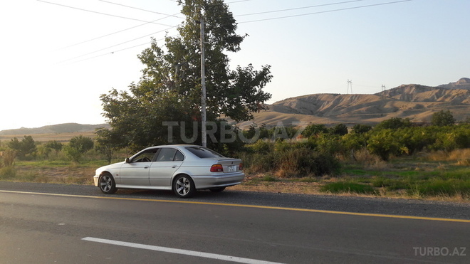 BMW 530 2001, 344,000 km - 3.0 l - Bakı