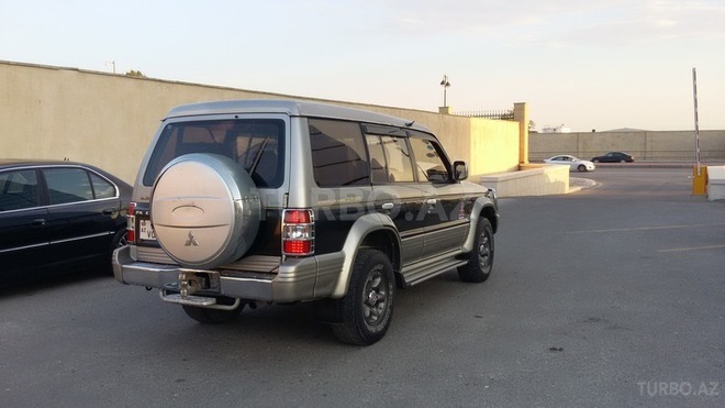Mitsubishi Pajero 1996, 349,582 km - 2.8 l - Bakı