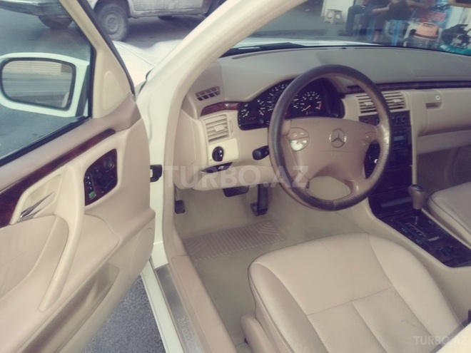 Mercedes E 320 2000, 250,000 km - 3.2 l - Bakı
