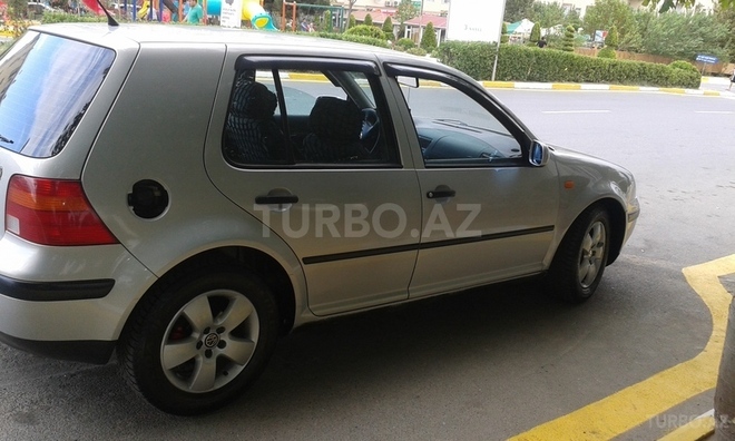 Volkswagen Golf 1999, 242,000 km - 1.6 l - Bakı
