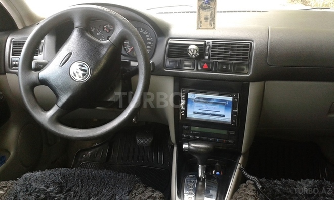 Volkswagen Golf 1999, 242,000 km - 1.6 l - Bakı