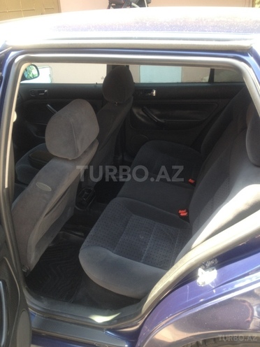 Volkswagen Golf 1999, 210,000 km - 1.8 l - Bakı