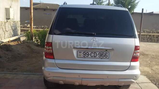 Mercedes ML 270 2004, 225,000 km - 2.7 л - Bakı