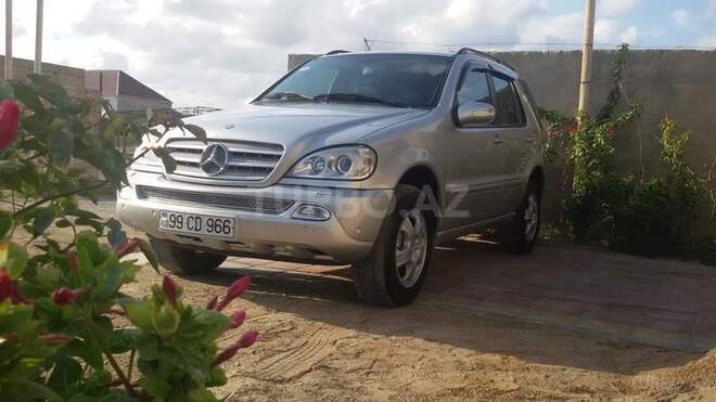 Mercedes ML 270 2004, 225,000 km - 2.7 л - Bakı