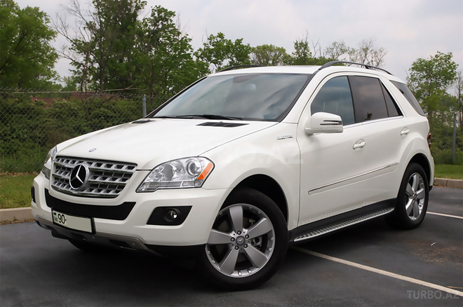 Mercedes ML 350 2010, 82,000 km - 3.5 l - Bakı