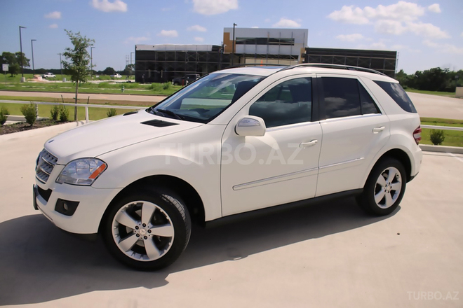 Mercedes ML 350 2010, 82,000 km - 3.5 l - Bakı