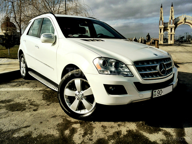 Mercedes ML 350 2010, 82,000 km - 3.5 l - Bakı