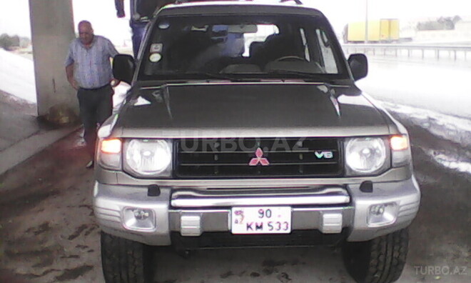 Mitsubishi Montero 1999, 157,569 km - 3.5 l - Xırdalan
