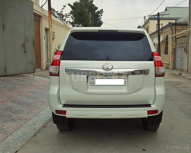 Toyota Prado 2016, 3,200 km - 2.7 л - Bakı
