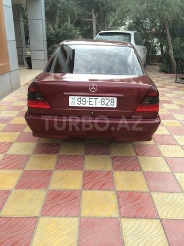Mercedes C 180 1999, 200,000 km - 1.8 l - Bakı