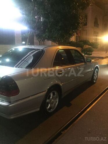 Mercedes C 240 1997, 125,000 km - 2.4 l - Bakı