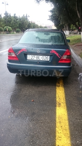 Mercedes C 180 1995, 336,000 km - 1.8 l - Sumqayıt