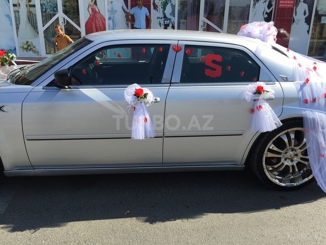 Chrysler 300C 2005, 86,000 km - 2.7 л - Bakı