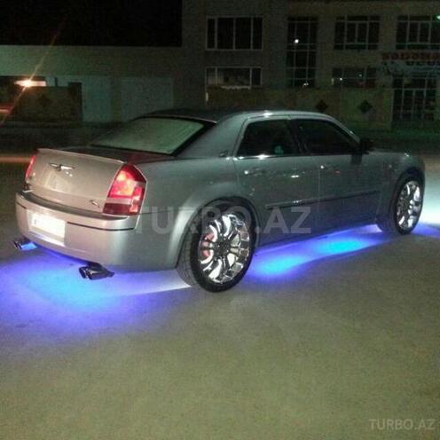 Chrysler 300C 2005, 86,000 km - 2.7 л - Bakı