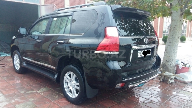 Toyota Prado 2011, 49,600 km - 4.0 l - Tovuz