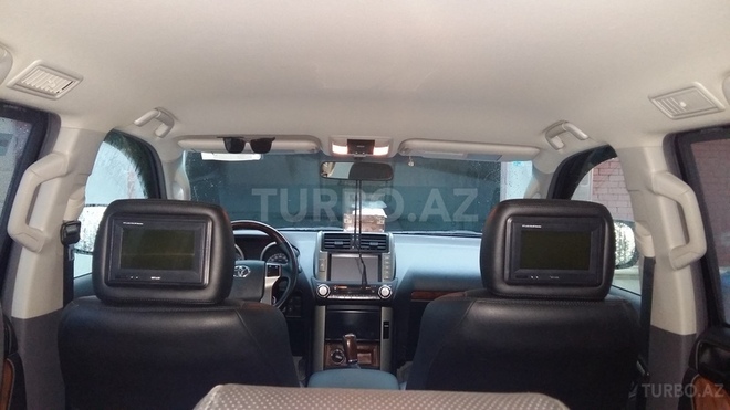 Toyota Prado 2011, 49,600 km - 4.0 l - Tovuz