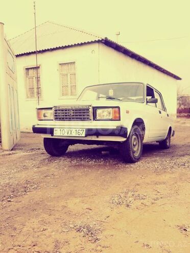LADA (VAZ) 2107 2005, 125,000 km - 1.6 l - Yevlax