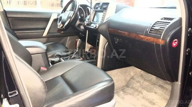 Toyota Prado 2011, 49,500 km - 2.7 l - Tovuz
