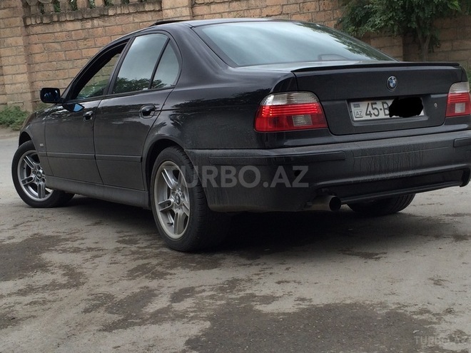 BMW 525 2001, 189,000 km - 2.5 л - Mingəçevir