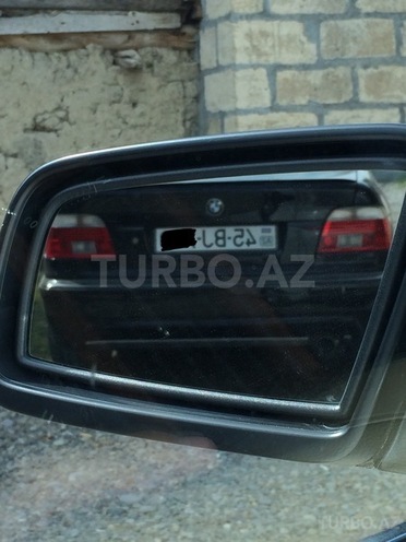 BMW 525 2001, 189,000 km - 2.5 л - Mingəçevir