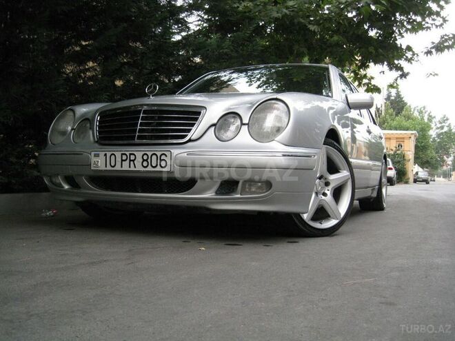 Mercedes E 280 2000, 185,000 km - 2.8 l - Bakı