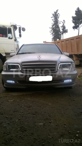 Mercedes C 250 1998, 251,233 km - 2.5 л - Lənkəran