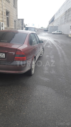 Opel Vectra 1997, 156,000 km - 2.0 l - Bakı