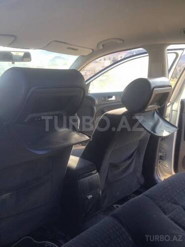 Volkswagen Passat 2002, 150,000 km - 1.6 l - Bakı