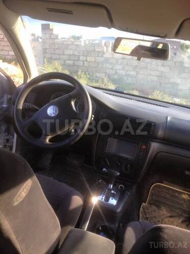 Volkswagen Passat 2002, 150,000 km - 1.6 l - Bakı