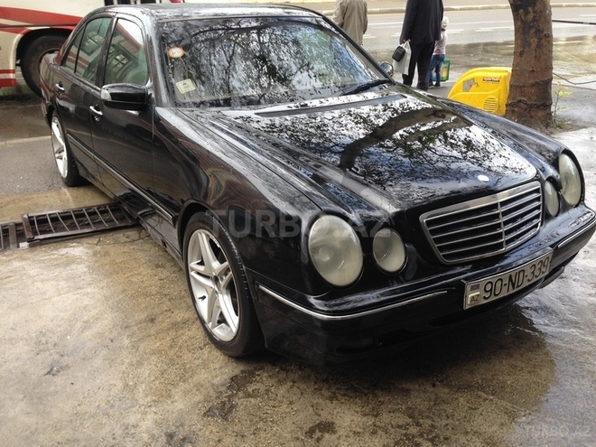 Mercedes E 320 2000, 243,566 km - 3.2 л - Bakı