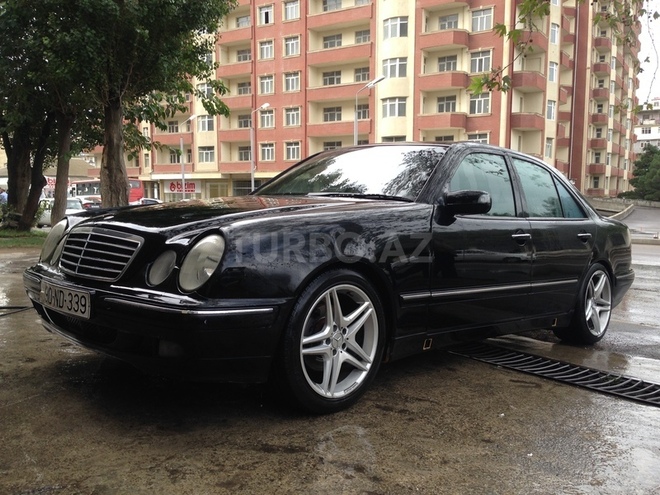 Mercedes E 320 2000, 243,566 km - 3.2 л - Bakı