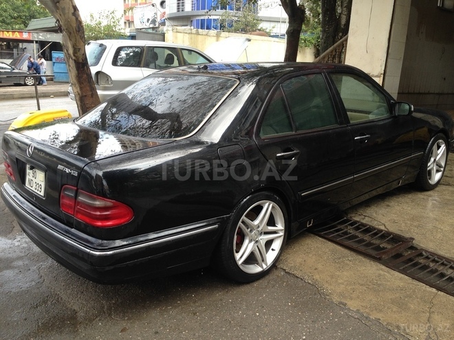 Mercedes E 320 2000, 243,566 km - 3.2 л - Bakı