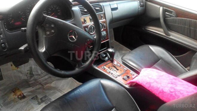 Mercedes E 200 2000, 200,400 km - 0.2 l - Gəncə