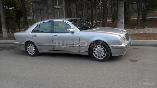 Mercedes E 200 2000, 200,400 km - 0.2 l - Gəncə