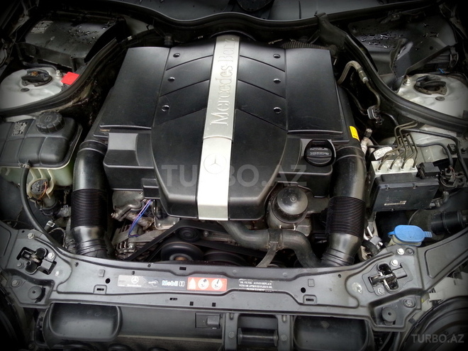Mercedes C 240 2004, 249,780 km - 2.6 l - Bakı