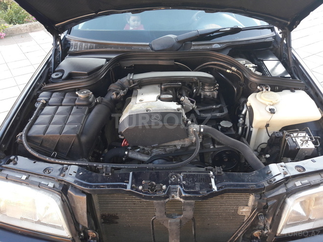 Mercedes C 180 1999, 260,000 km - 0.2 l - Balakən