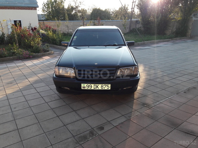 Mercedes C 180 1999, 260,000 km - 0.2 l - Balakən