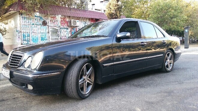 Mercedes E 270 2000, 280,000 km - 2.7 l - Bakı
