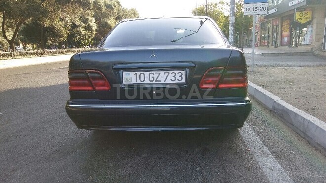 Mercedes E 270 2000, 280,000 km - 2.7 l - Bakı