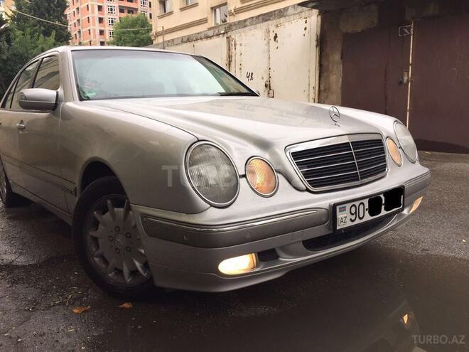 Mercedes E 240 2000, 129,000 km - 2.4 л - Bakı