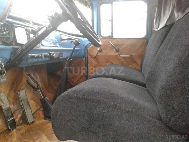 ZIL 130 1992, 35,500 km - 0.2 l - Tovuz