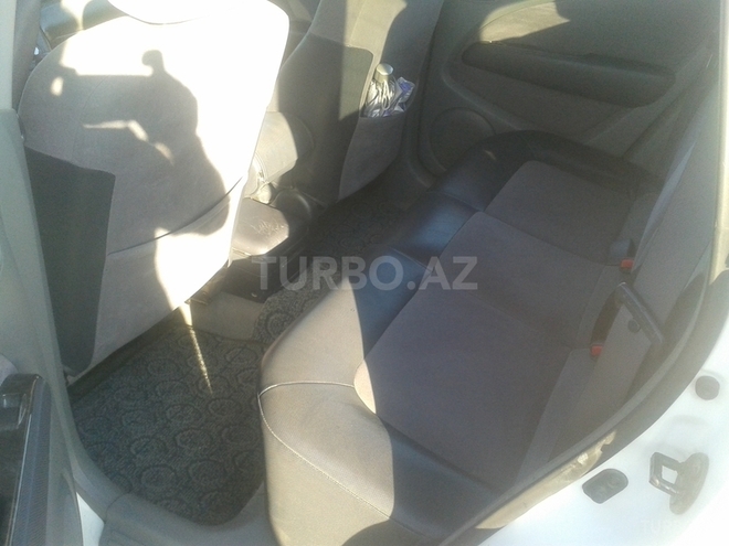 Mitsubishi Airtrek 2001, 200,000 km - 2.4 l - Bakı